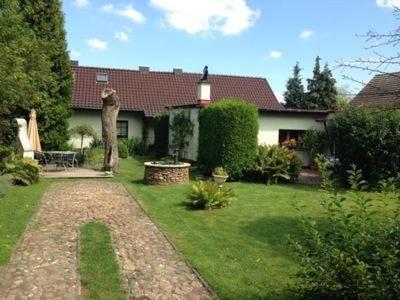 Tolles Appartement In Gehren Mit Garten, Terrasse Und Grill Heideblick Exterior foto